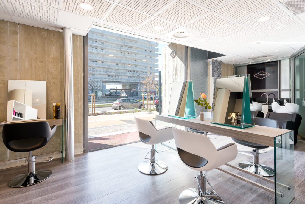 Salon de coiffure - Bâtiment Le Nuage du promoteur Roxim à Montpellier Port Marianne